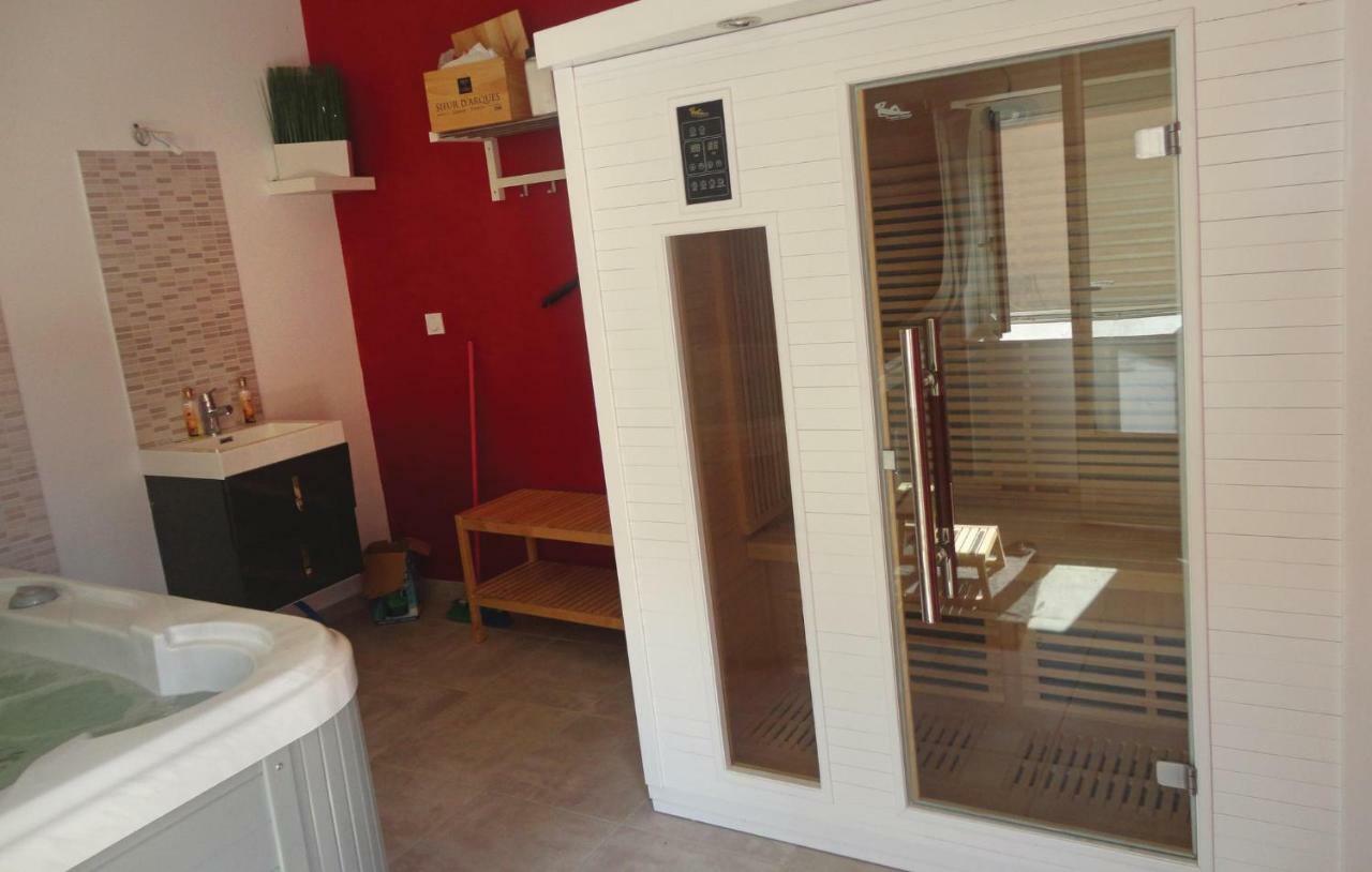 2 Bedroom Amazing Home In Narbonne Kültér fotó