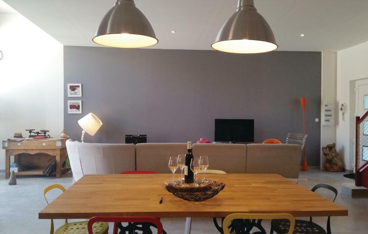 2 Bedroom Amazing Home In Narbonne Kültér fotó