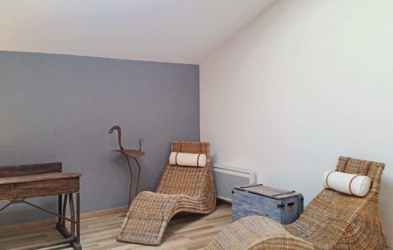 2 Bedroom Amazing Home In Narbonne Kültér fotó